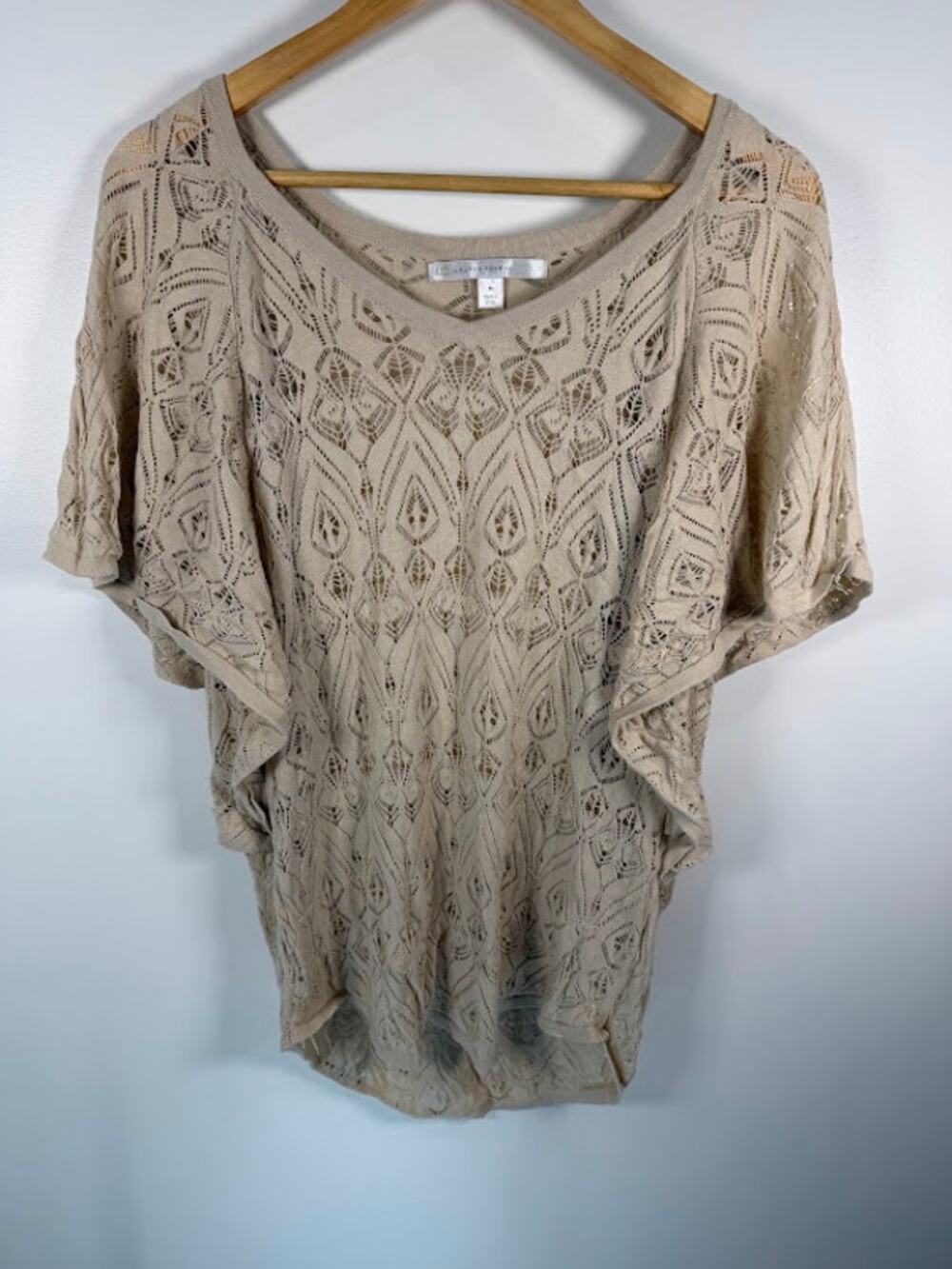 LC Lauren Conrad Womens Open Knit Dolman Sweater Top M Beige Crochet V-Neck
